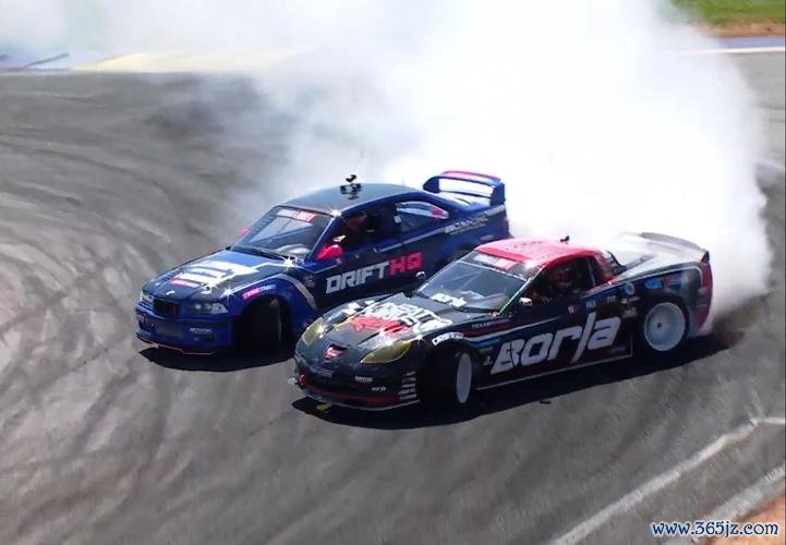 2024国际飘移大奖赛在广东竞速赛道震撼上演