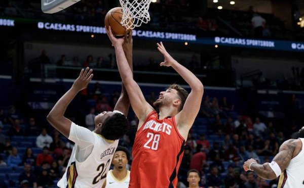 问鼎娱乐官网下载 领先25分惨遭鹈鹕翻盘，火箭输球这两人难辞其咎！